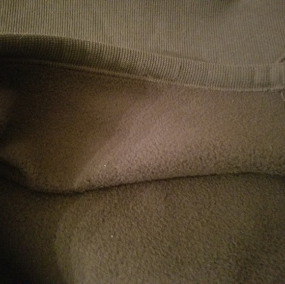 Mens Under Armour cold gear pullover mens medium - Picture 3 of 3